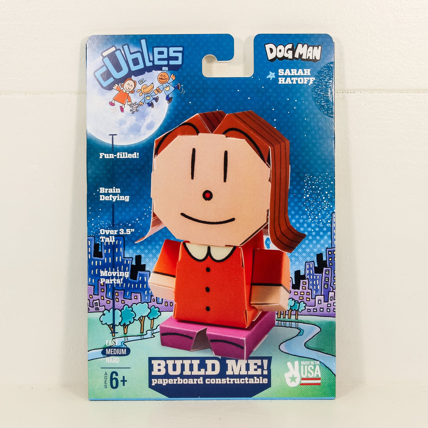 CUBLES Sarah Hatoff from Dog Man 3D Paperboard Constructable